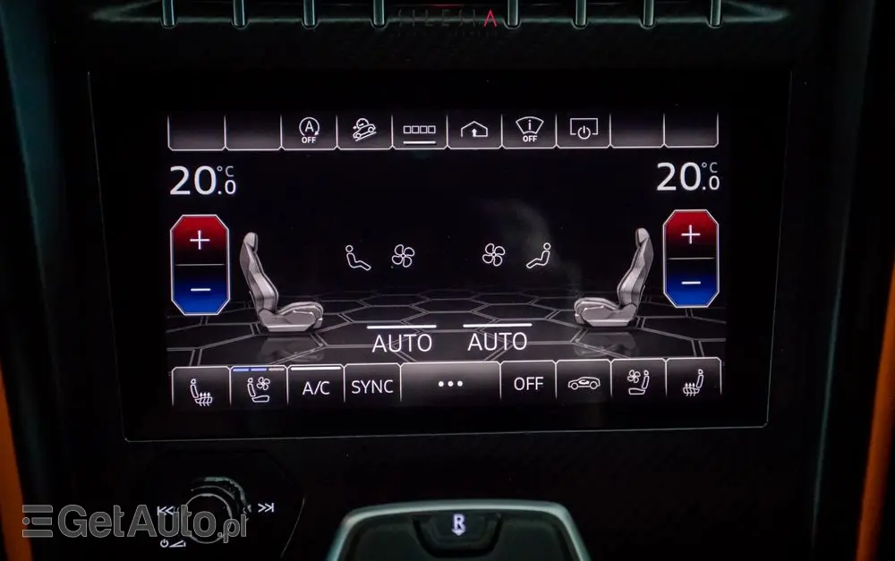 LAMBORGHINI Urus Standard