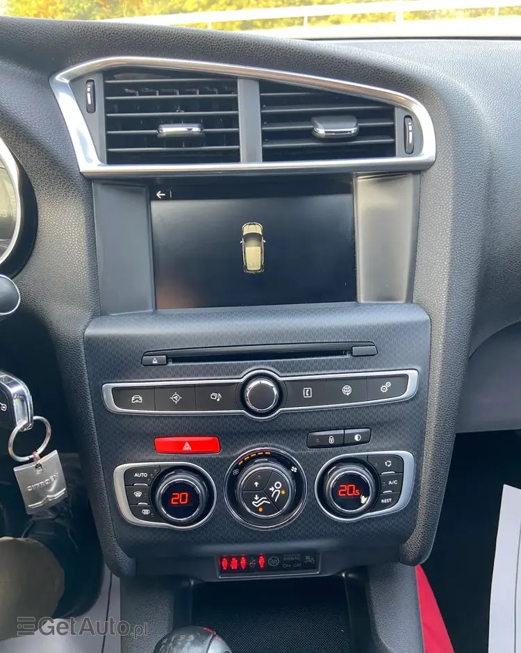 DS AUTOMOBILES DS 4 Crossback 