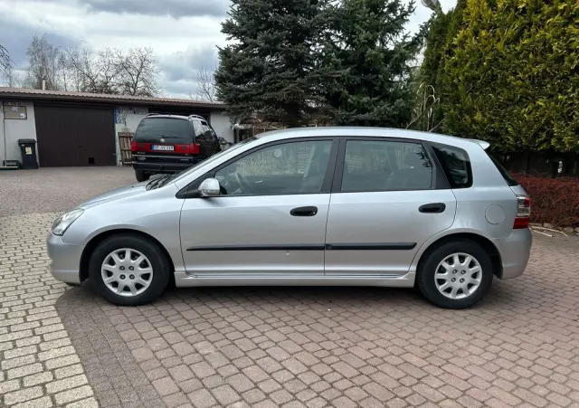 HONDA Civic 1.4i Extra Edition
