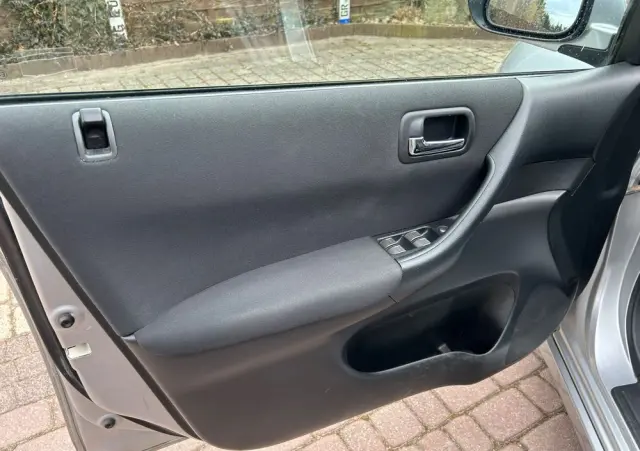 HONDA Civic 1.4i Extra Edition