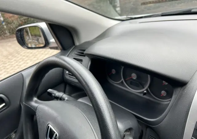 HONDA Civic 1.4i Extra Edition