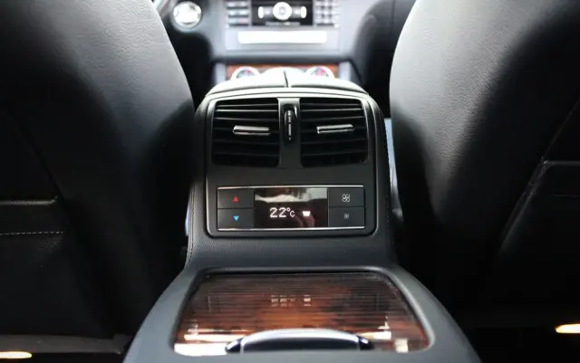 MERCEDES-BENZ CLS 350 BlueEFFICIENCY 7G-TRONIC