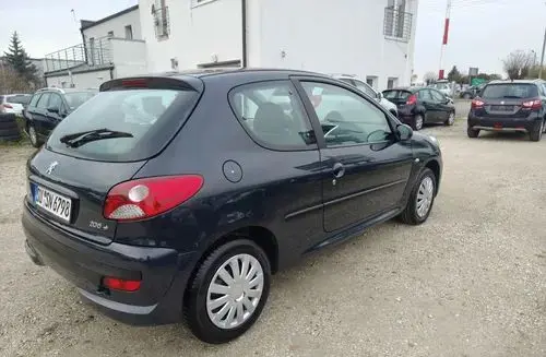 PEUGEOT 206 