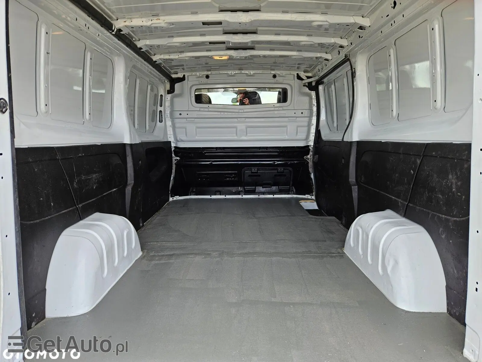 OPEL Vivaro L2H1 Elegance