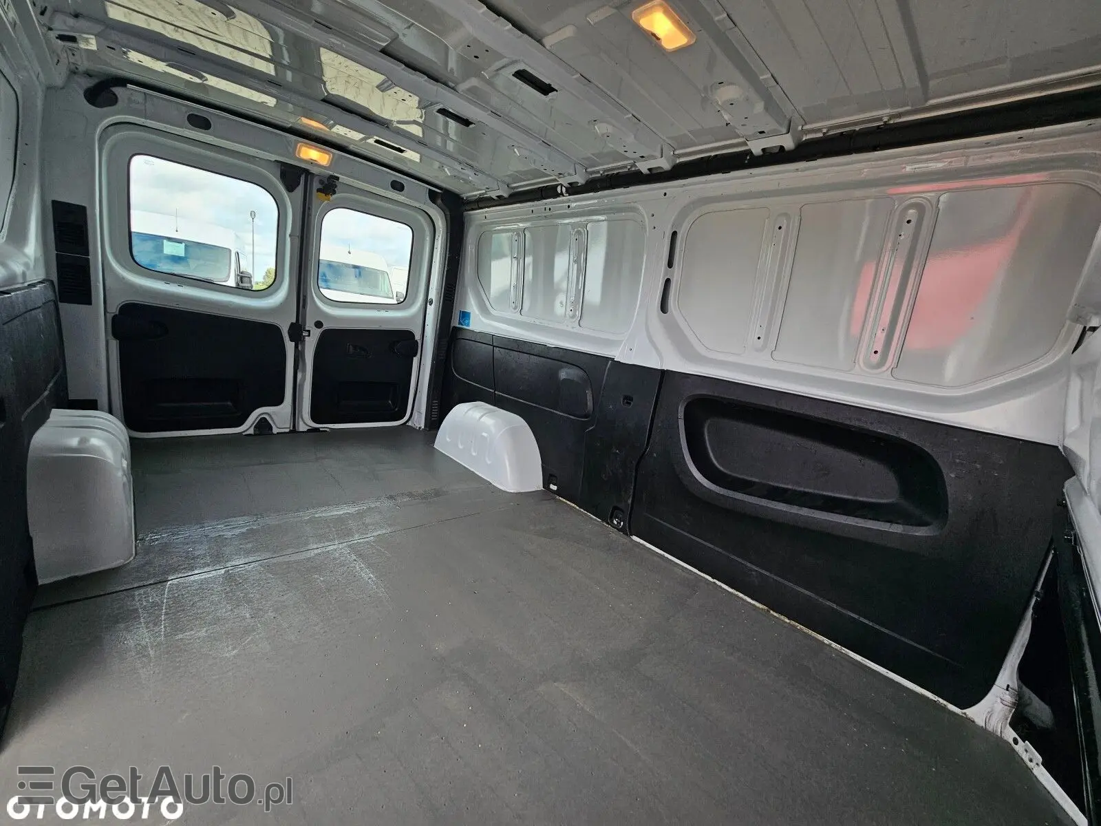 OPEL Vivaro L2H1 Elegance