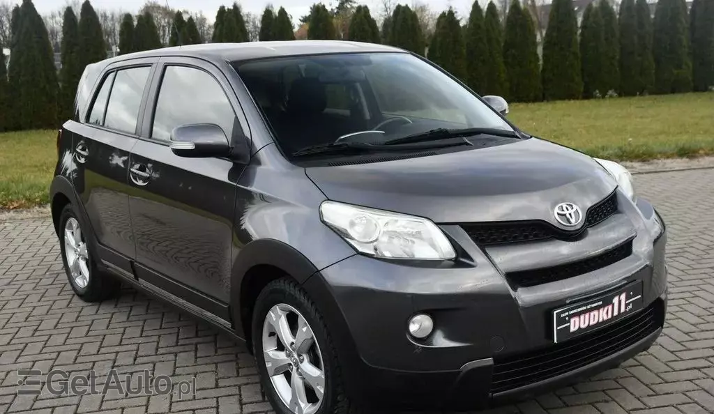 TOYOTA Urban Cruiser 