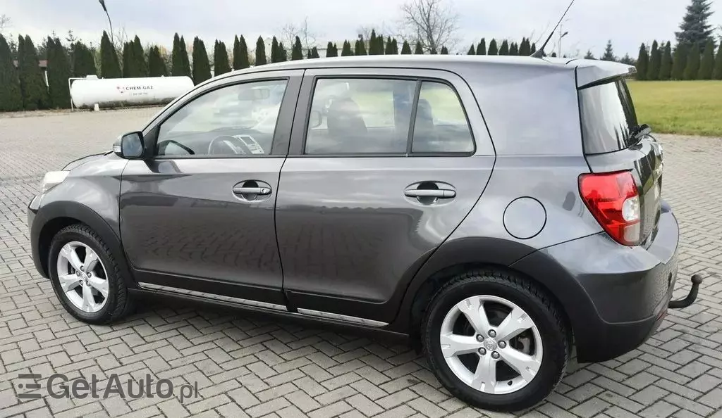 TOYOTA Urban Cruiser 