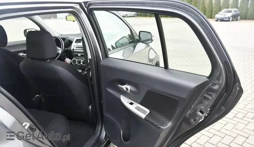 TOYOTA Urban Cruiser 