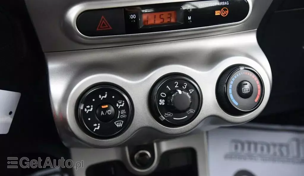 TOYOTA Urban Cruiser 