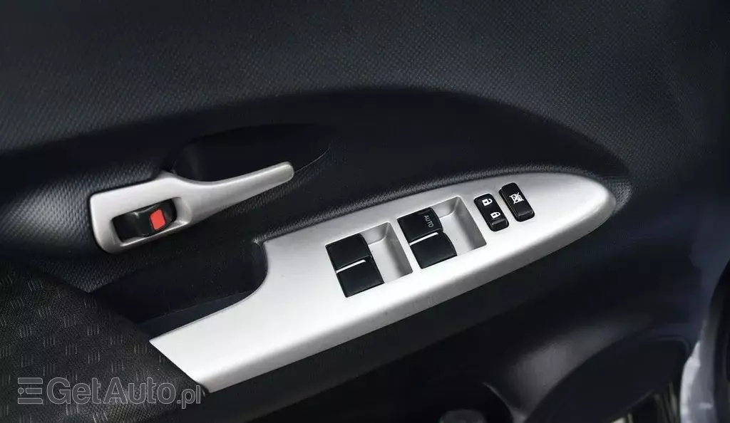 TOYOTA Urban Cruiser 