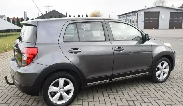 TOYOTA Urban Cruiser 