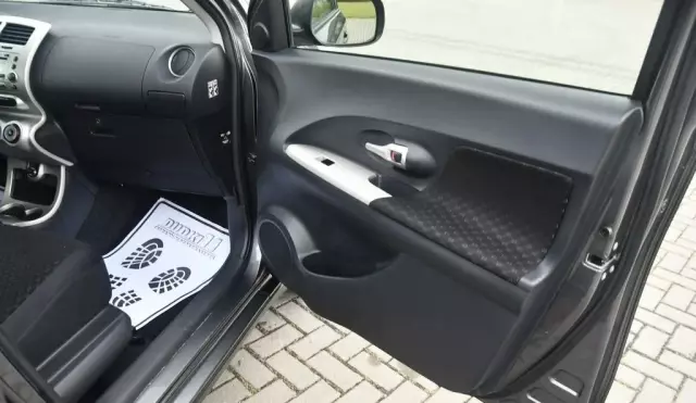 TOYOTA Urban Cruiser 