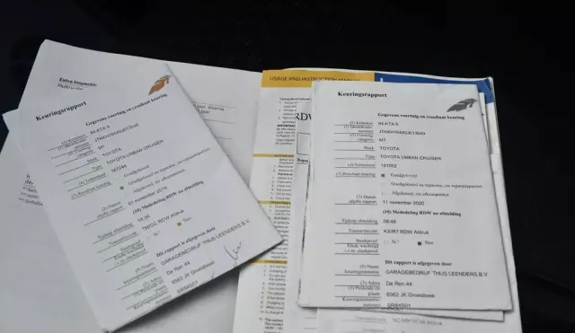 TOYOTA Urban Cruiser 