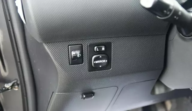 TOYOTA Urban Cruiser 