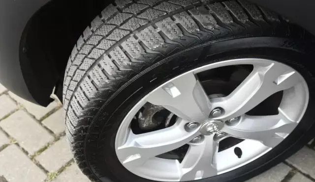 TOYOTA Urban Cruiser 