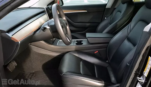 TESLA Model 3 Long Range 82 kWh (441 KM) AWD