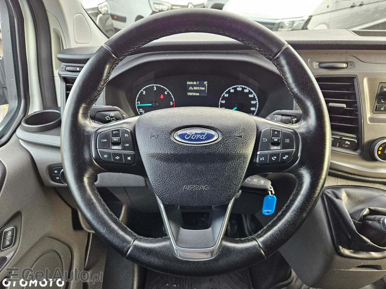 FORD Transit Custom L2 Trail