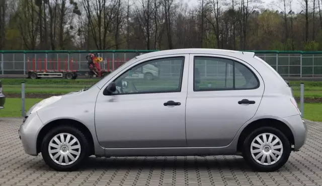 NISSAN Micra 