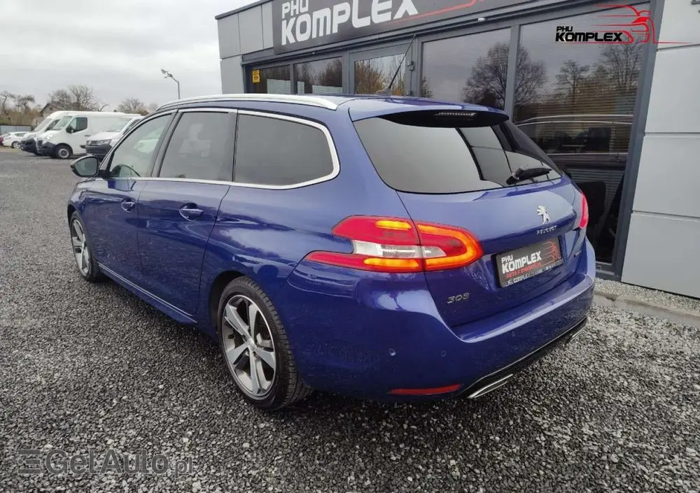 PEUGEOT 308 