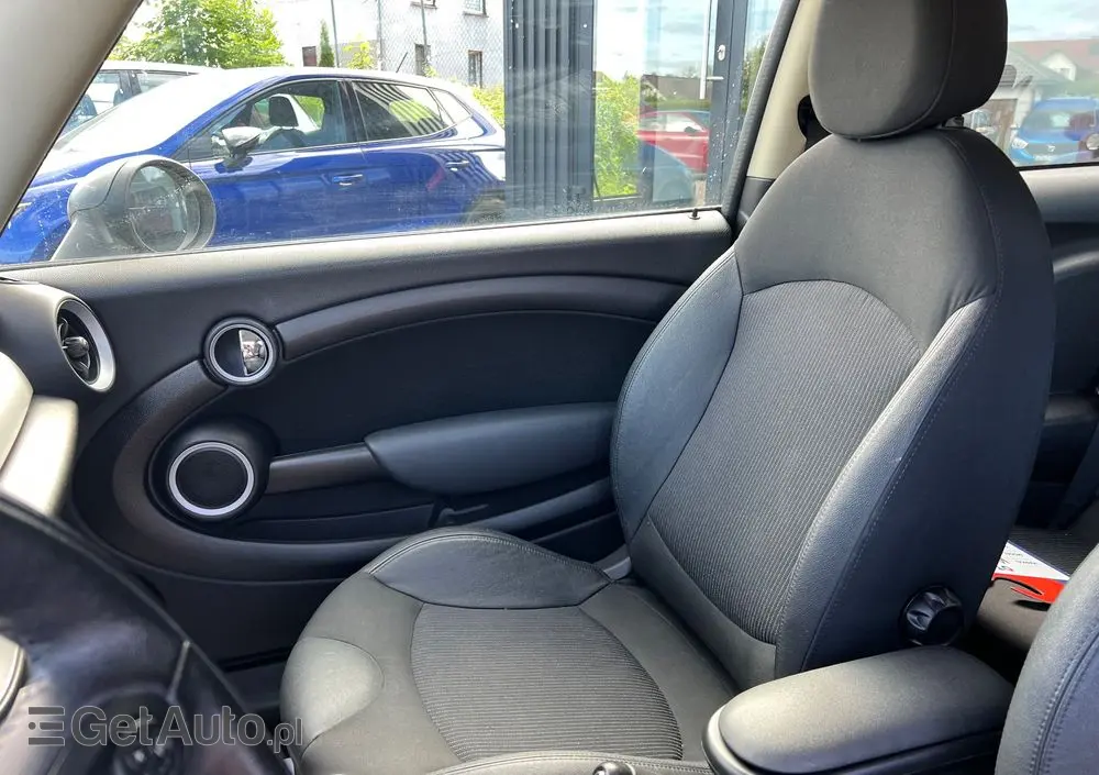 MINI Cooper D Bayswater