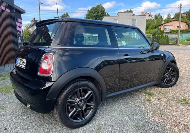MINI Cooper D Bayswater