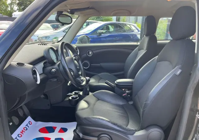 MINI Cooper D Bayswater