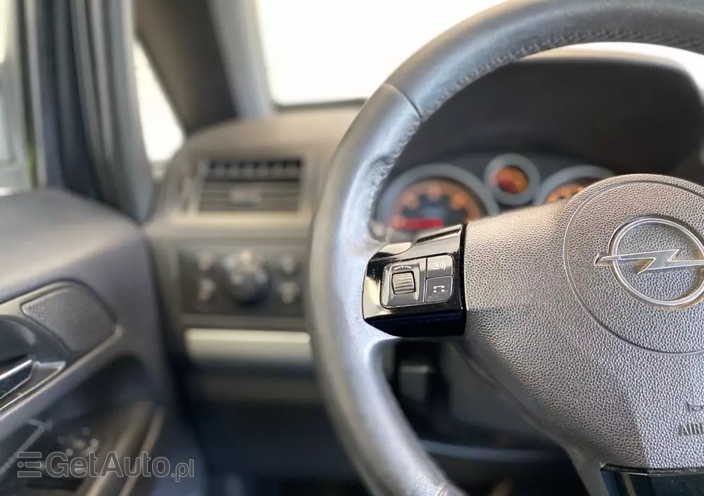 OPEL Zafira 1.9 CDTI Elegance