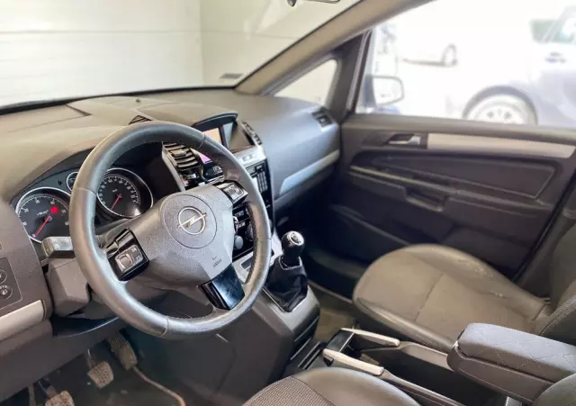 OPEL Zafira 1.9 CDTI Elegance