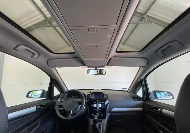 OPEL Zafira 1.9 CDTI Elegance