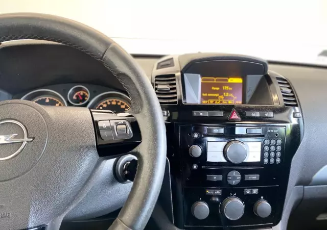 OPEL Zafira 1.9 CDTI Elegance