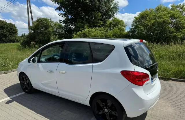 OPEL Meriva 