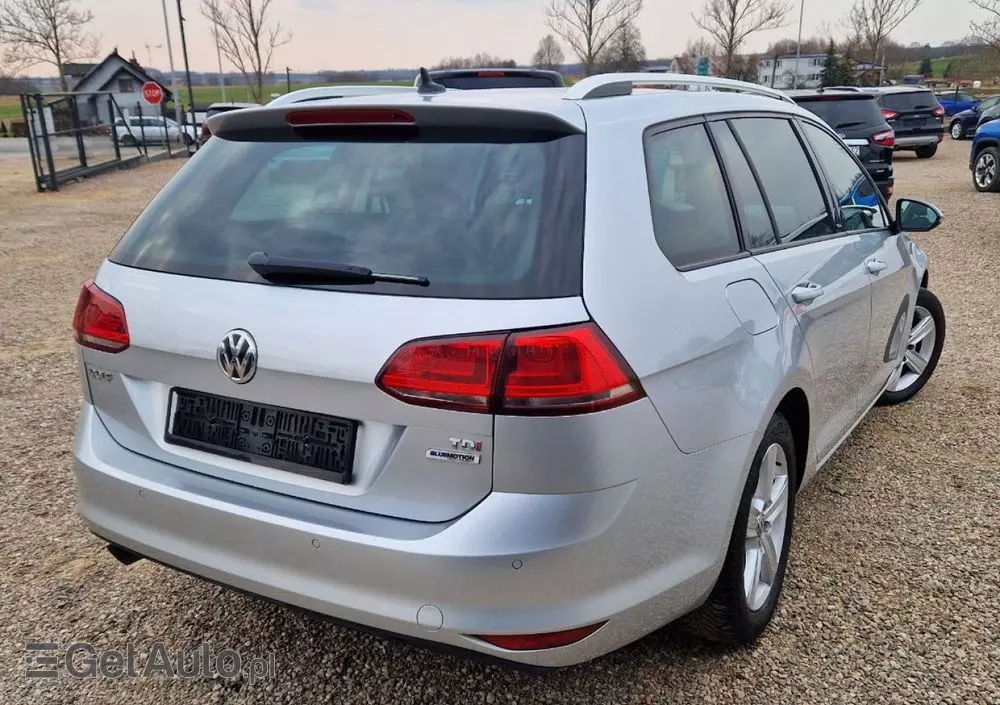 VOLKSWAGEN Golf Variant 1.6 TDI 4Motion BlueMotion Technology Allstar