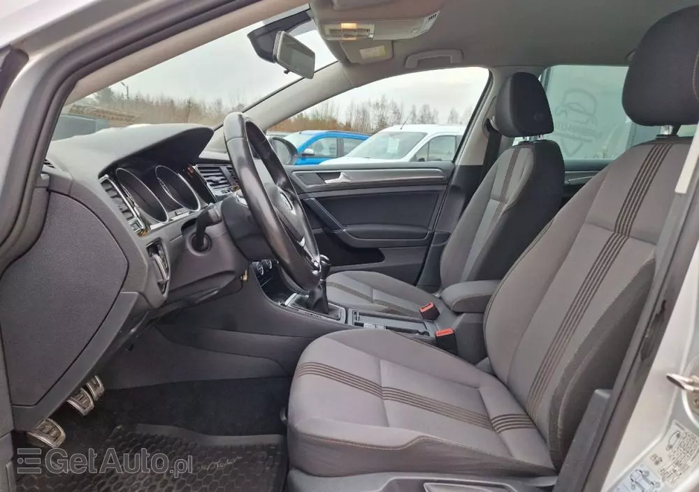 VOLKSWAGEN Golf Variant 1.6 TDI 4Motion BlueMotion Technology Allstar