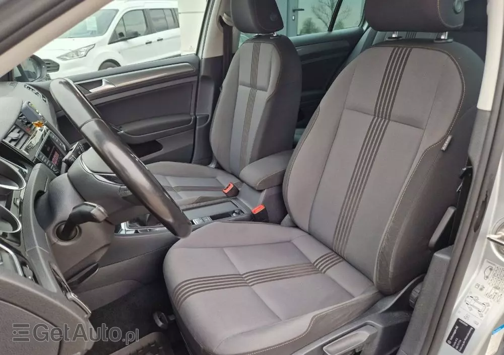 VOLKSWAGEN Golf Variant 1.6 TDI 4Motion BlueMotion Technology Allstar