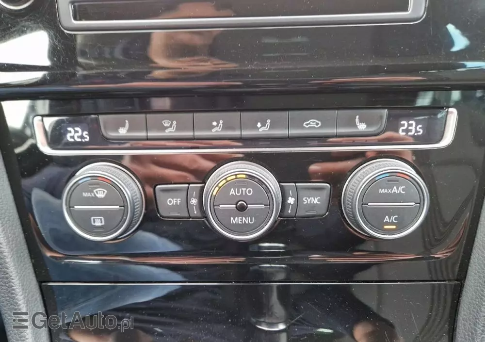 VOLKSWAGEN Golf Variant 1.6 TDI 4Motion BlueMotion Technology Allstar