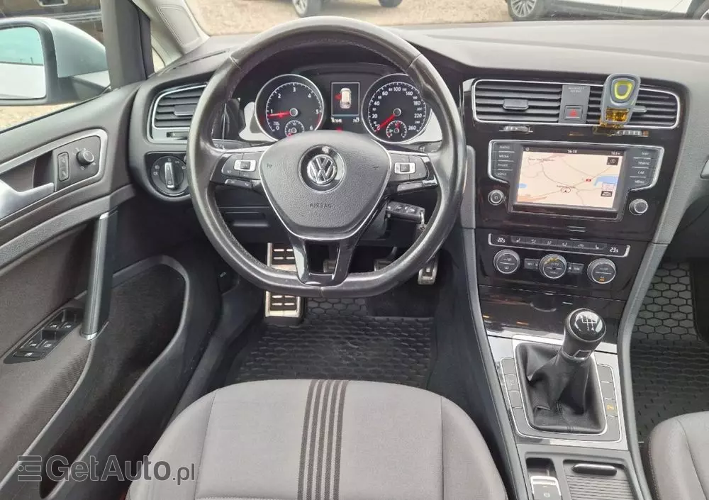 VOLKSWAGEN Golf Variant 1.6 TDI 4Motion BlueMotion Technology Allstar