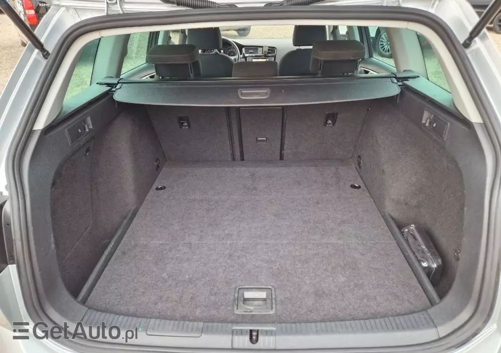 VOLKSWAGEN Golf Variant 1.6 TDI 4Motion BlueMotion Technology Allstar