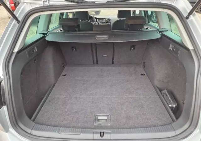 VOLKSWAGEN Golf Variant 1.6 TDI 4Motion BlueMotion Technology Allstar