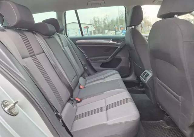 VOLKSWAGEN Golf Variant 1.6 TDI 4Motion BlueMotion Technology Allstar