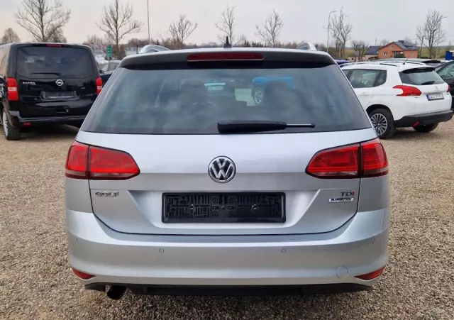VOLKSWAGEN Golf Variant 1.6 TDI 4Motion BlueMotion Technology Allstar