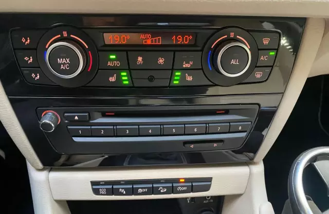 BMW X1 20d (184 KM) xDrive