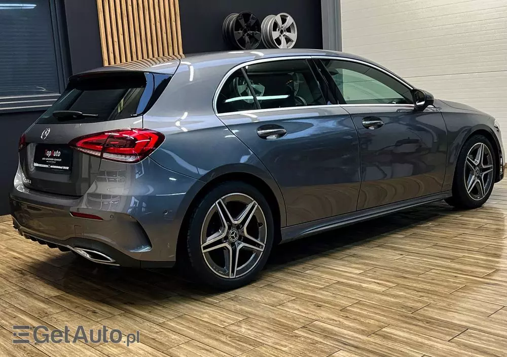 MERCEDES-BENZ Klasa A 200 d 8G-DCT AMG Line