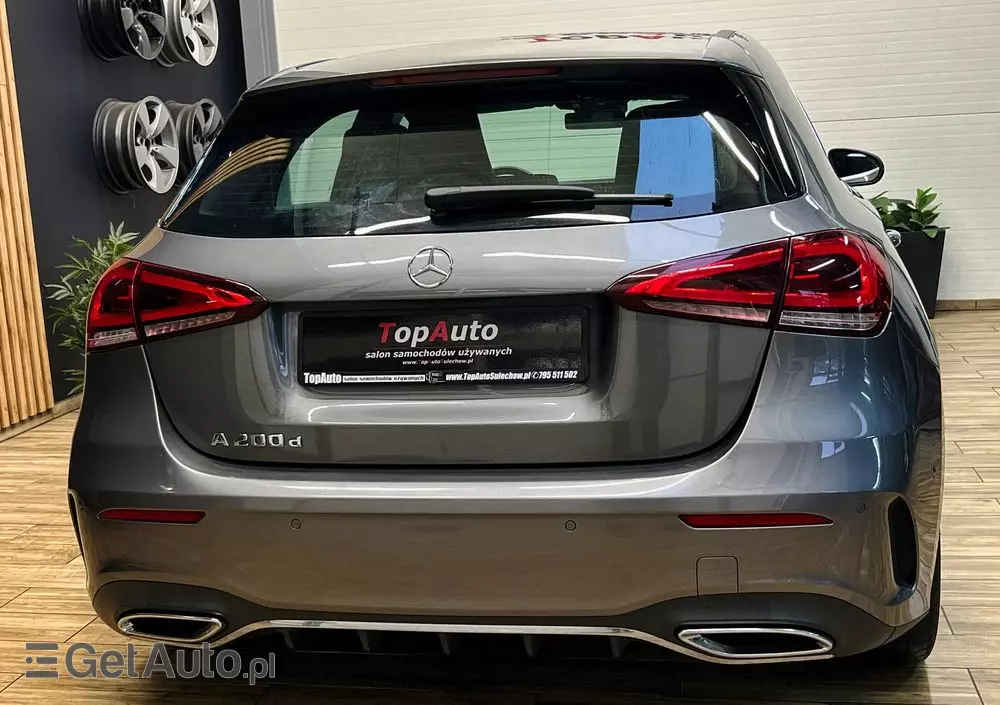 MERCEDES-BENZ Klasa A 200 d 8G-DCT AMG Line
