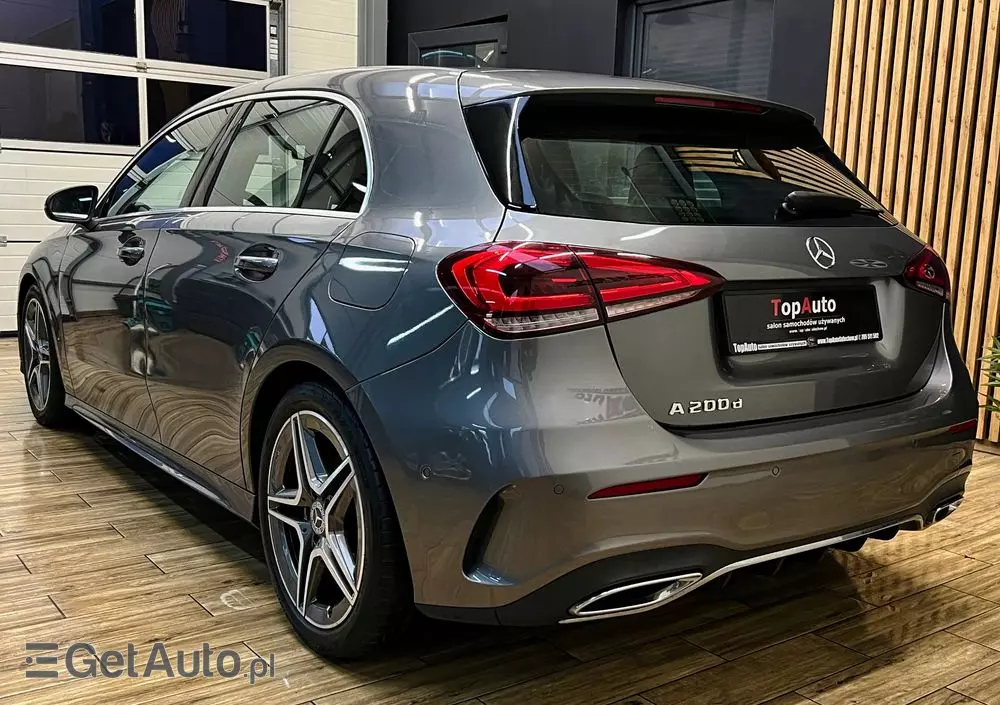 MERCEDES-BENZ Klasa A 200 d 8G-DCT AMG Line