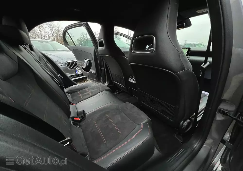 MERCEDES-BENZ Klasa A 200 d 8G-DCT AMG Line