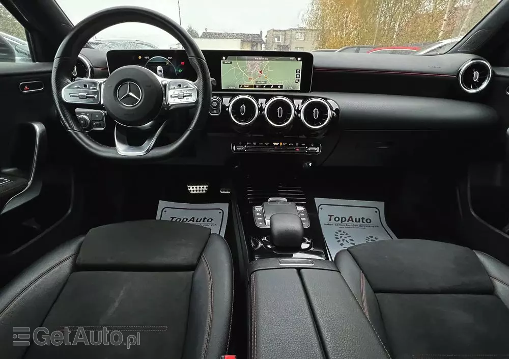 MERCEDES-BENZ Klasa A 200 d 8G-DCT AMG Line