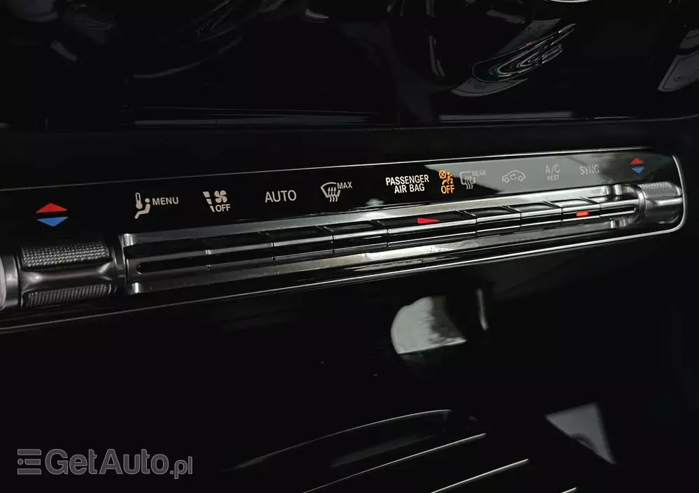 MERCEDES-BENZ Klasa A 200 d 8G-DCT AMG Line