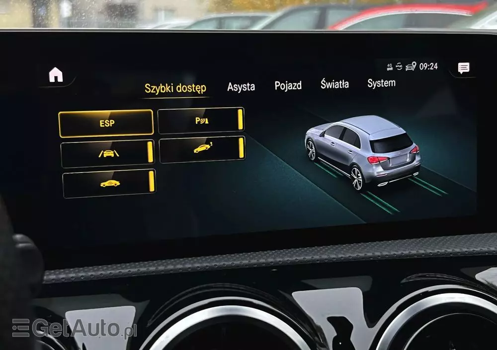 MERCEDES-BENZ Klasa A 200 d 8G-DCT AMG Line