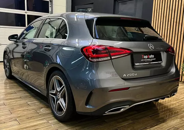 MERCEDES-BENZ Klasa A 200 d 8G-DCT AMG Line