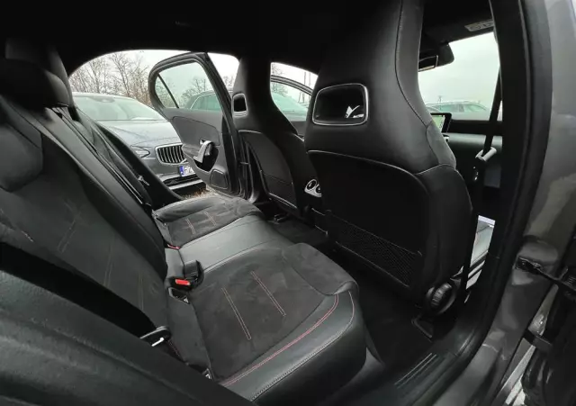 MERCEDES-BENZ Klasa A 200 d 8G-DCT AMG Line